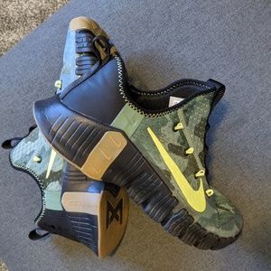 Nike Metcon Camo men's size 10